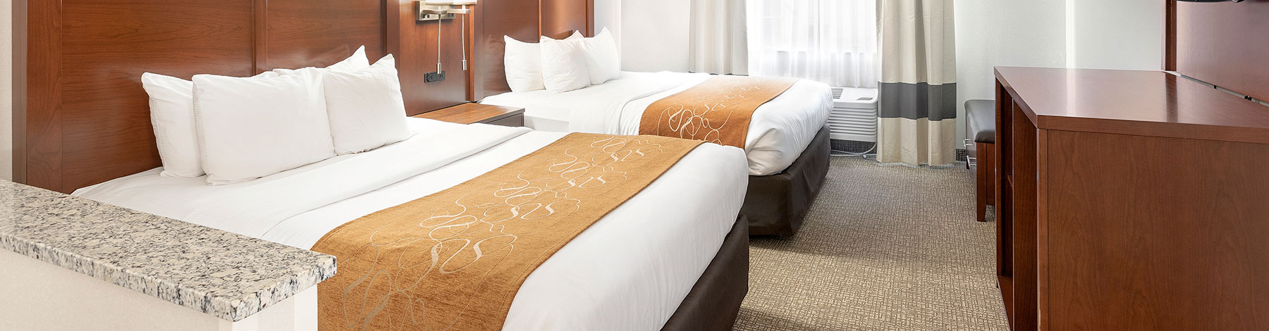 Suite with two queen beds